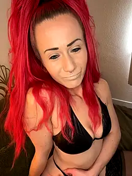 Snapshot of SweetSolez chatting on 11-26-25, 02:29 SweetSolez online show from 11-26-25, 02:29