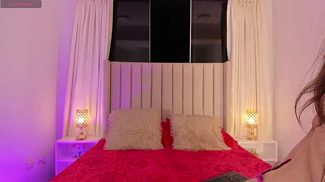 Aliison Smith online show from 03-28-26, 03:50