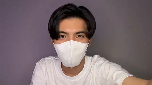 Snapshot of Lio_kun chatting on 10-31-25, 03:02 Lio kun online show from 10-31-25, 03:02