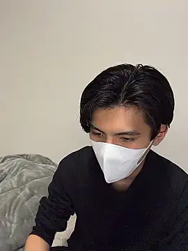 Snapshot of Lio_kun chatting on 12-02-25, 01:17 Lio kun online show from 12-02-25, 01:17