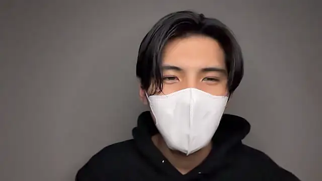 Snapshot of Lio_kun chatting on 02-17-26, 01:18 Lio kun online show from 02-17-26, 01:18