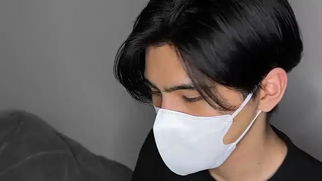 Snapshot of Lio_kun chatting on 03-18-26, 12:19 Lio kun online show from 03-18-26, 12:19