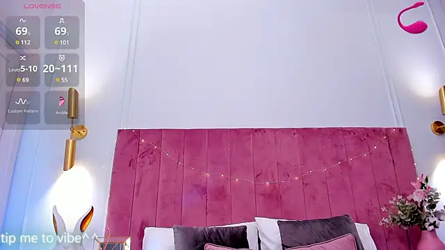 Mayzzie online show from 03-09-25, 03:32