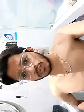 skinnyyyyyyyyy online show from 02-14-25, 03:43