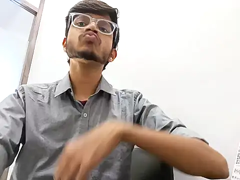 skinnyyyyyyyyy online show from 02-18-25, 08:27