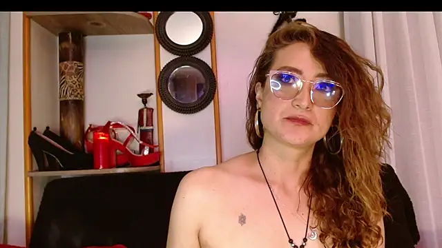 AdeleMourfg online show from 02-09-25, 08:11