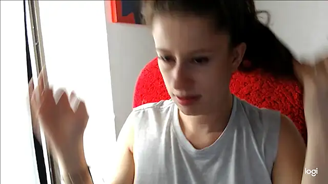 Snapshot of amelia_bella chatting on 06-11-26, 04:10 amelia bella online show from 06-11-26, 04:10