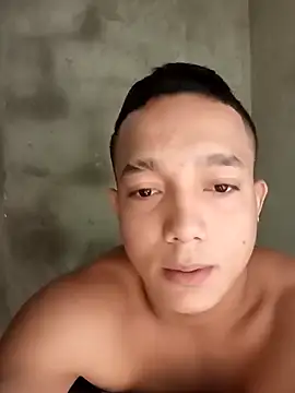 Snapshot of tayson_ chatting on 01-15-25, 02:56 tayson online show from 01-15-25, 02:56