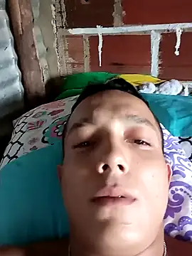 Snapshot of tayson_ chatting on 01-20-25, 06:32 tayson online show from 01-20-25, 06:32