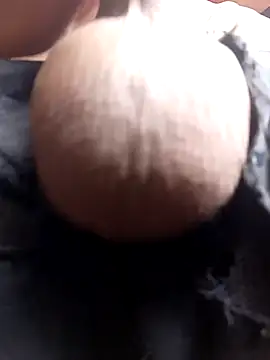 Snapshot of tayson_ chatting on 02-03-25, 04:31 tayson online show from 02-03-25, 04:31