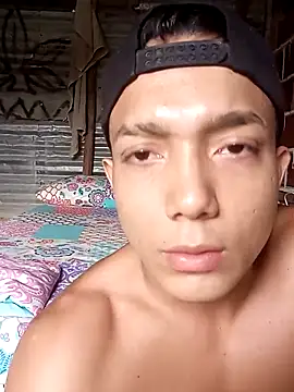 Snapshot of tayson_ chatting on 02-06-25, 03:09 tayson online show from 02-06-25, 03:09