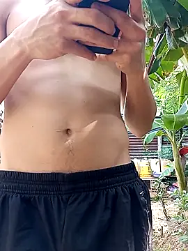 Snapshot of tayson_ chatting on 03-02-25, 02:00 tayson online show from 03-02-25, 02:00