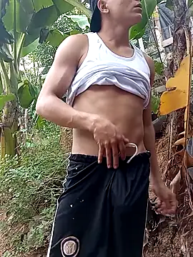 Snapshot of tayson_ chatting on 03-05-25, 11:49 tayson online show from 03-05-25, 11:49