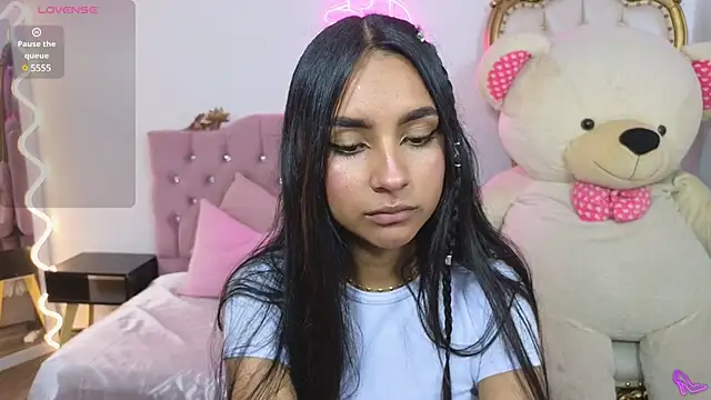 Jazmin tay online show from 02-10-25, 07:38