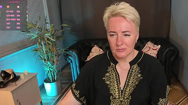 Snapshot of Nika_Smit chatting on 07-03-26, 09:05 Nika Smit online show from 07-03-26, 09:05