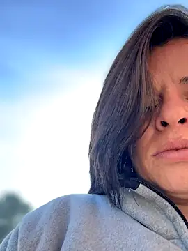 NATHALIA-28  online show from 10-15-25, 12:05