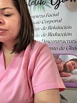 NATHALIA-28  online show from 10-17-25, 12:19