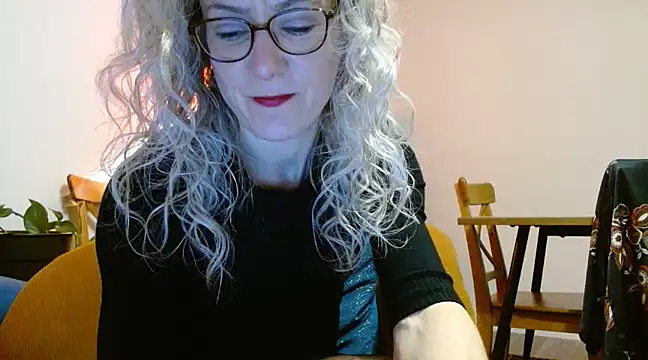 abbytantrika11 online show from 02-14-25, 07:54