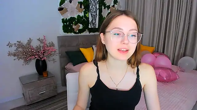 SereneFlame online show from 03-01-25, 12:39