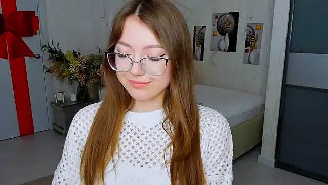 SereneFlame online show from 03-20-25, 04:09