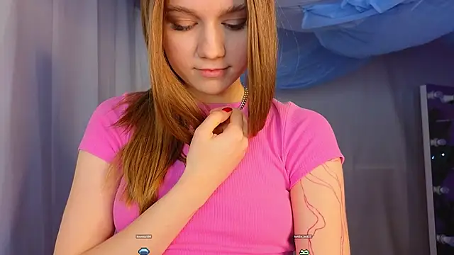 AlisiaSpinnet  online show from 01-09-25, 07:21