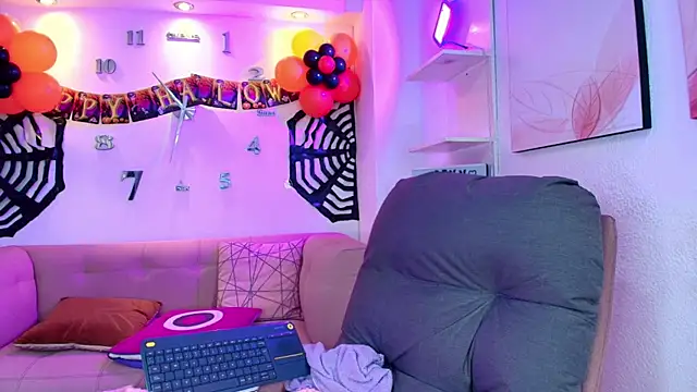 1Sloppy Fox4 online show from 10-24-25, 08:55