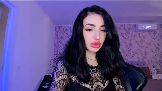 Snapshot of NancyLovee_ chatting on 06-28-26, 01:39 NancyLovee online show from 06-28-26, 01:39