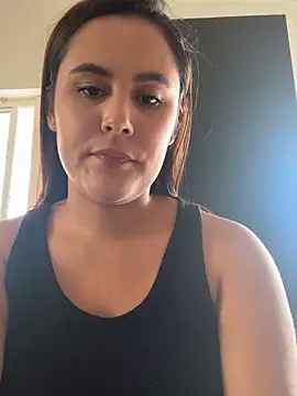 Snapshot of LexyRobert chatting on 10-06-25, 09:23 LexyRobert online show from 10-06-25, 09:23