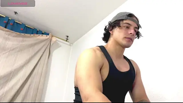 Snapshot of logan_x3 chatting on 06-03-26, 03:53 logan x3 online show from 06-03-26, 03:53