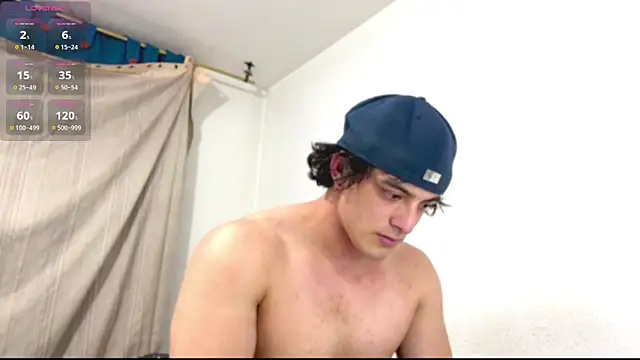 Snapshot of logan_x3 chatting on 06-04-26, 04:18 logan x3 online show from 06-04-26, 04:18