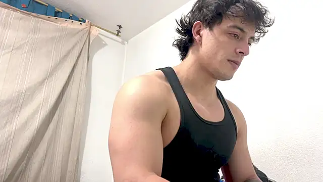 Snapshot of logan_x3 chatting on 07-04-26, 05:24 logan x3 online show from 07-04-26, 05:24
