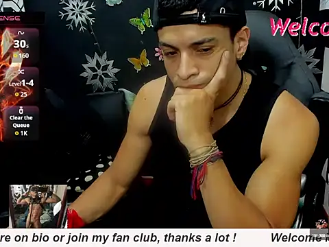 MikeRose94 online show from 10-13-25, 07:03