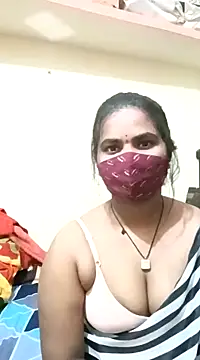 Snapshot of anitha906 chatting on 12-26-24, 04:14 anitha906 online show from 12-26-24, 04:14