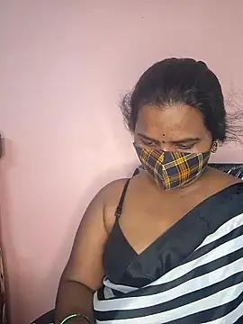 Snapshot of anitha906 chatting on 09-09-25, 04:28 anitha906 online show from 09-09-25, 04:28