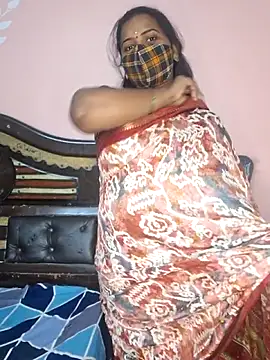 Snapshot of anitha906 chatting on 10-13-25, 04:40 anitha906 online show from 10-13-25, 04:40