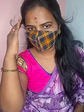 Snapshot of anitha906 chatting on 10-17-25, 04:42 anitha906 online show from 10-17-25, 04:42