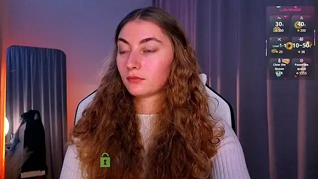 lady curls online show from 11-19-25, 09:48