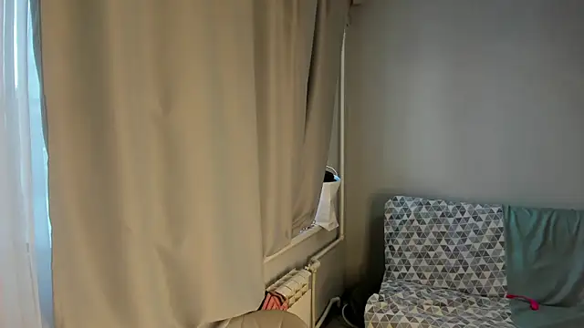 elis gabbi online show from 11-10-25, 02:10