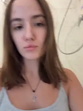 EmilyWi  online show from 10-01-25, 02:23