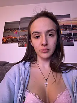 EmilyWi  online show from 03-26-26, 10:04