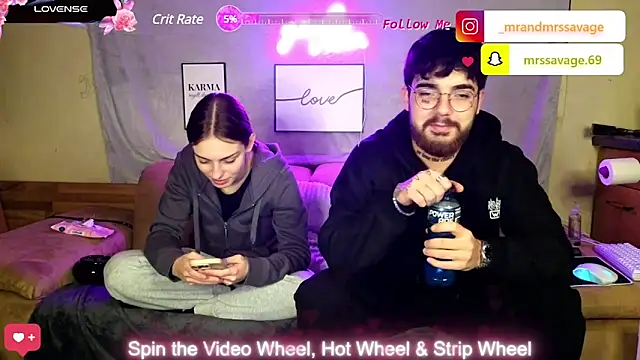 MrAndMrsSavage online show from 01-24-25, 07:49