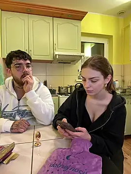 MrAndMrsSavage online show from 02-20-25, 09:09