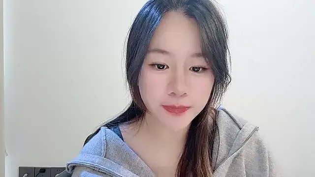 chloe-01 online show from 11-13-25, 04:22