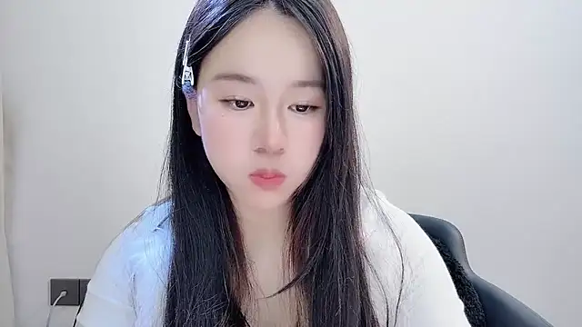 chloe-01 online show from 12-03-25, 03:32