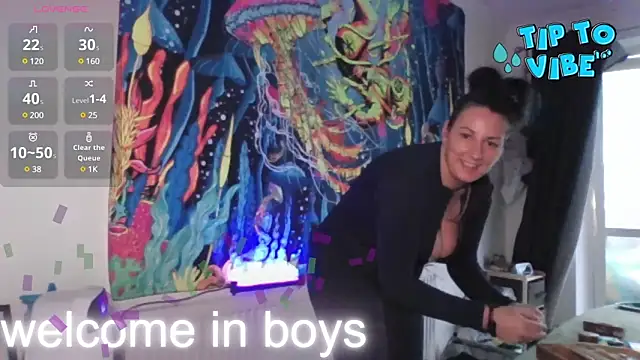 tattoomilf86 online show from 12-05-24, 03:06