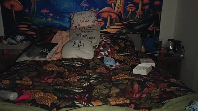 tattoomilf86 online show from 01-24-25, 05:32