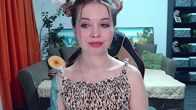 Snapshot of SYKE chatting on 12-02-24, 05:59 SYKE online show from 12-02-24, 05:59