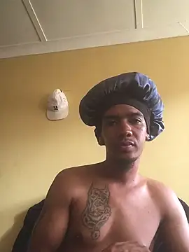 lionheart05 online show from 02-13-25, 06:16