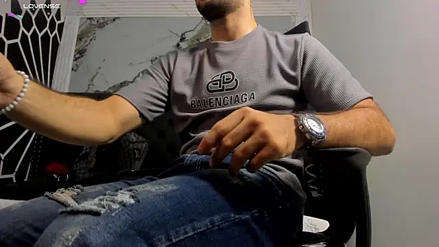 Snapshot of MaximusDick1_ chatting on 06-24-26, 12:48 MaximusDick1 online show from 06-24-26, 12:48