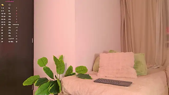 Lorena Vieira  online show from 07-21-26, 12:35